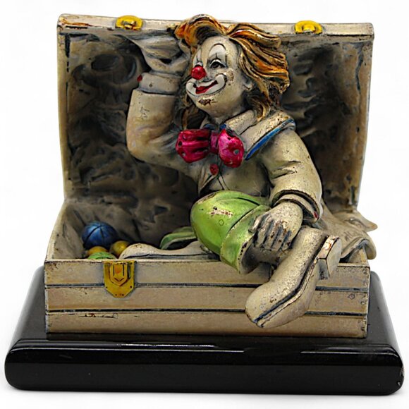 Vintage Mila Italy Clown Figurine In Chest Resin Sculpture With Painted Accents - Picture 1 of 7